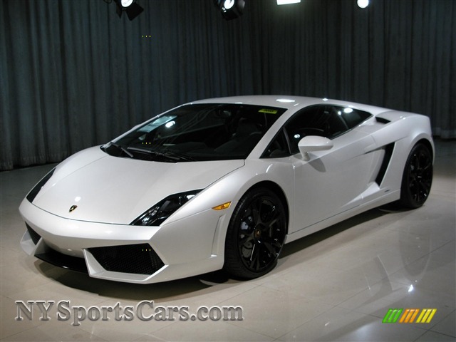 Pearl White Black Lamborghini Gallardo LP5604 Coupe EGear