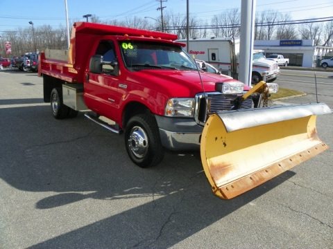 Red Clearcoat 2006 Ford F350 Super Duty XL Regular Cab 4x4 Dump truck Red Clearcoat 2006 Ford F350 Super Duty XL Regular Cab 4x4 Dump truck