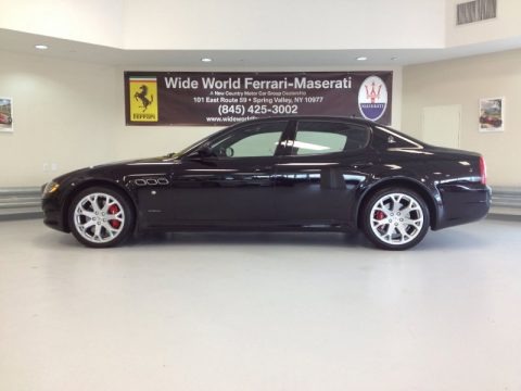 Nero (Black) 2012 Maserati Quattroporte S Nero (Black) 2012 Maserati Quattroporte S
