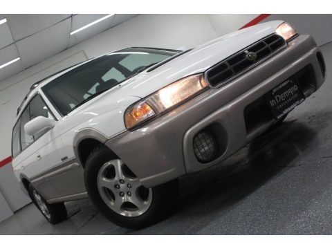 Glacier White 1999 Subaru Legacy Outback Wagon Glacier White 1999 Subaru Legacy Outback Wagon