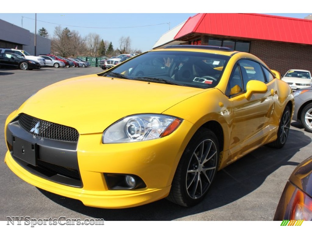 2009 Eclipse GT Coupe - Solar Satin Yellow / Dark Charcoal photo #10