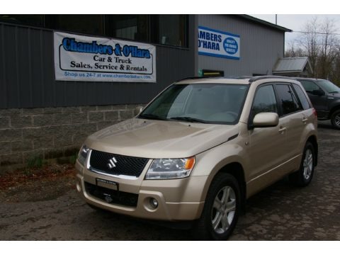 Clear Beige Metallic 2006 Suzuki Grand Vitara Luxury 4x4 Clear Beige Metallic 2006 Suzuki Grand Vitara Luxury 4x4