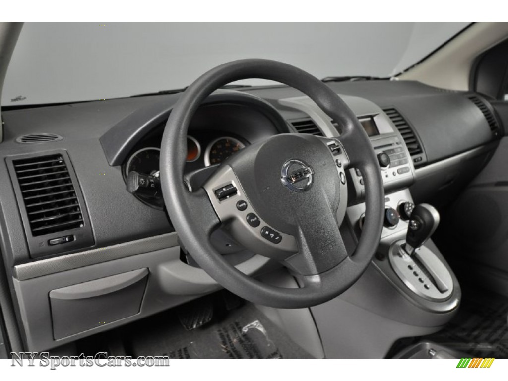 2009 Nissan Sentra 2.0 S in Magnetic Gray photo #11 ... 2009 Nissan Sentra 2.0 S in Magnetic Gray photo #11 ...
