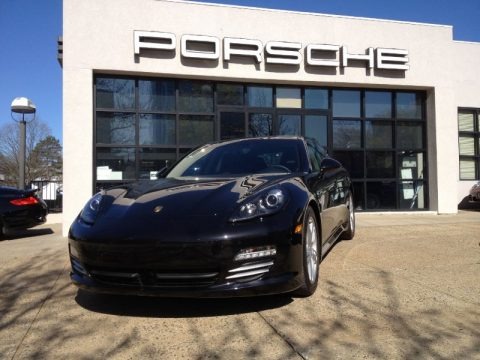 Basalt Black Metallic 2011 Porsche Panamera 4S