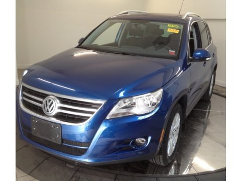 Sapphire Blue Metallic 2009 Volkswagen Tiguan SE 4Motion Sapphire Blue Metallic 2009 Volkswagen Tiguan SE 4Motion