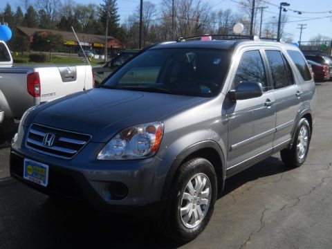 Pewter Pearl 2005 Honda CR-V Special Edition 4WD Pewter Pearl 2005 Honda CR-V Special Edition 4WD
