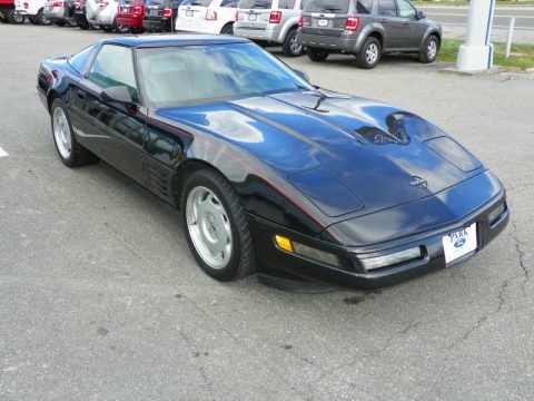 Black 1992 Chevrolet Corvette Coupe Black 1992 Chevrolet Corvette Coupe