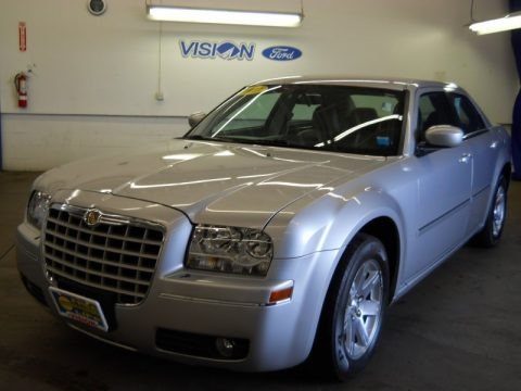 Bright Silver Metallic 2007 Chrysler 300 Touring Bright Silver Metallic 2007 Chrysler 300 Touring