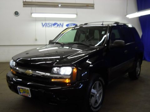 Black 2005 Chevrolet TrailBlazer LS 4x4 Black 2005 Chevrolet TrailBlazer LS 4x4