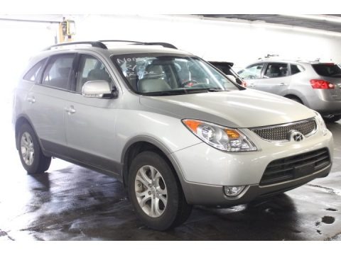 Liquid Silver 2010 Hyundai Veracruz GLS Liquid Silver 2010 Hyundai Veracruz GLS
