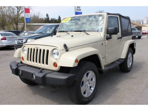 Sahara Tan 2011 Jeep Wrangler Sahara 4x4 Sahara Tan 2011 Jeep Wrangler Sahara 4x4