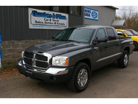 Mineral Gray Metallic 2005 Dodge Dakota SLT Quad Cab 4x4 Mineral Gray Metallic 2005 Dodge Dakota SLT Quad Cab 4x4