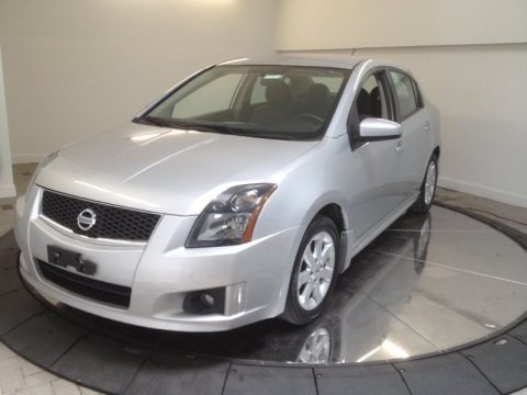 Brilliant Silver 2009 Nissan Sentra 2.0 SR Brilliant Silver 2009 Nissan Sentra 2.0 SR