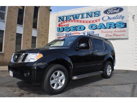 Super Black 2009 Nissan Pathfinder SE 4x4 Super Black 2009 Nissan Pathfinder SE 4x4
