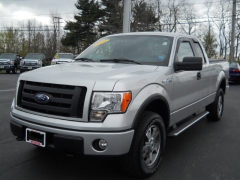 Ingot Silver Metallic 2010 Ford F150 FX4 SuperCab 4x4