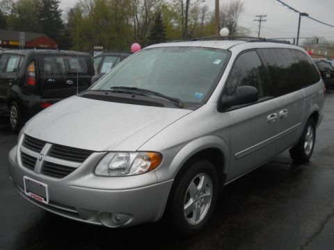 Bright Silver Metallic 2007 Dodge Grand Caravan SXT Bright Silver Metallic 2007 Dodge Grand Caravan SXT