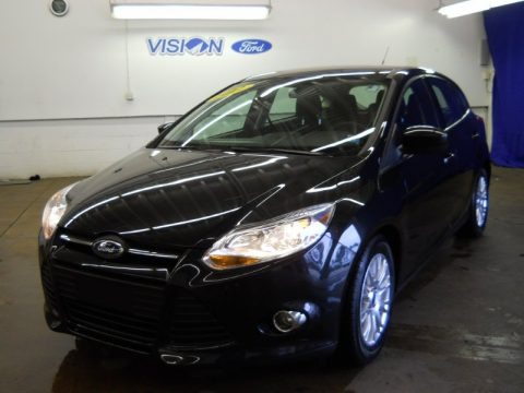 Tuxedo Black Metallic 2012 Ford Focus SE 5-Door