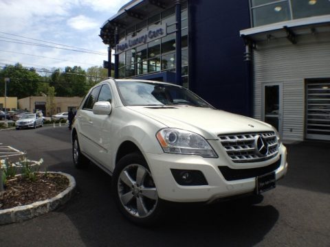 Arctic White 2009 Mercedes-Benz ML 350 4Matic Arctic White 2009 Mercedes-Benz ML 350 4Matic
