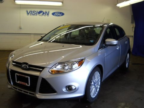 Ingot Silver Metallic 2012 Ford Focus SEL 5-Door