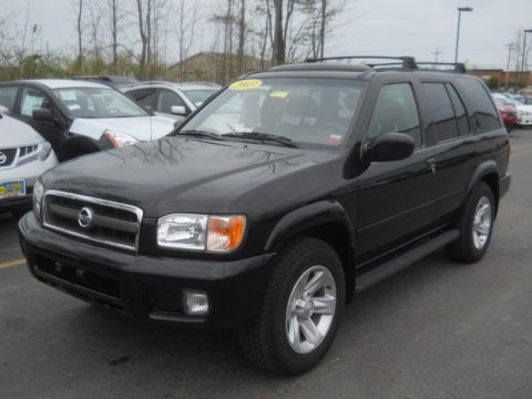 Super Black 2003 Nissan Pathfinder LE 4x4 Super Black 2003 Nissan Pathfinder LE 4x4