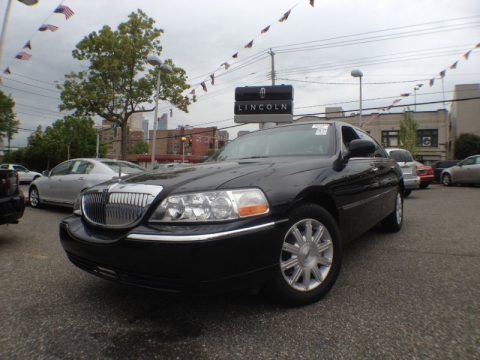 Black 2011 Lincoln Town Car Signature Limited Black 2011 Lincoln Town Car Signature Limited