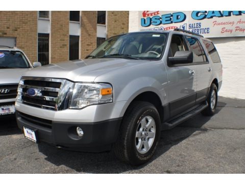 Ingot Silver Metallic 2011 Ford Expedition XL 4x4