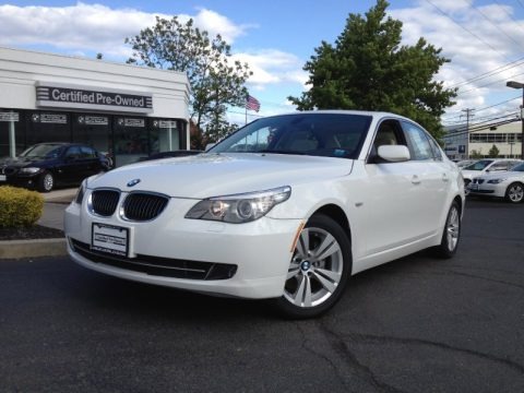 Alpine White 2009 BMW 5 Series 528i Sedan Alpine White 2009 BMW 5 Series 528i Sedan