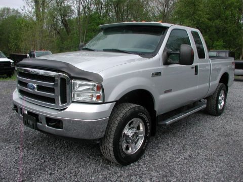 Silver Metallic 2006 Ford F350 Super Duty Lariat SuperCab 4x4 Silver Metallic 2006 Ford F350 Super Duty Lariat SuperCab 4x4