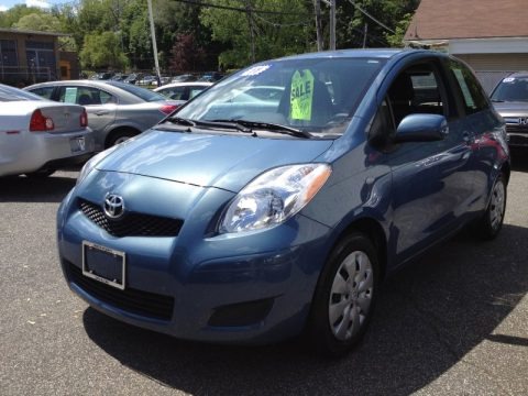 Bayou Blue Pearl 2011 Toyota Yaris 3 Door Liftback Bayou Blue Pearl 2011 Toyota Yaris 3 Door Liftback