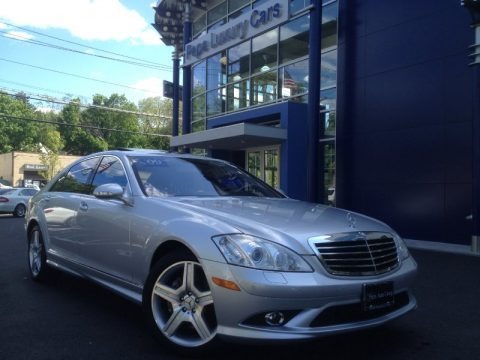 Iridium Silver Metallic 2009 Mercedes-Benz S 550 4Matic Sedan