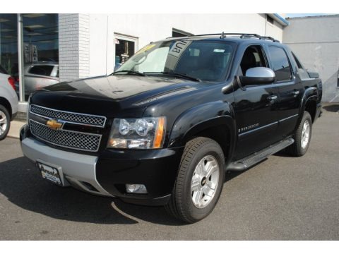 Black 2007 Chevrolet Avalanche Z71 4WD