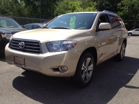 Sandy Beach Metallic 2009 Toyota Highlander Sport 4WD