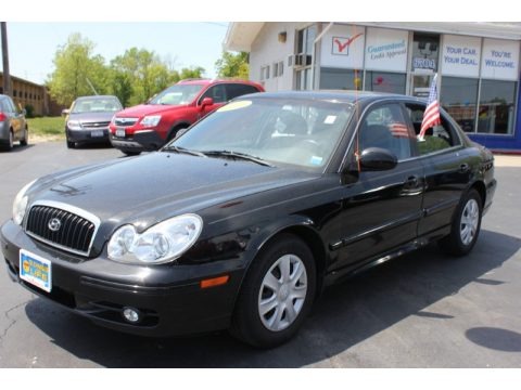 Ebony Black 2004 Hyundai Sonata 