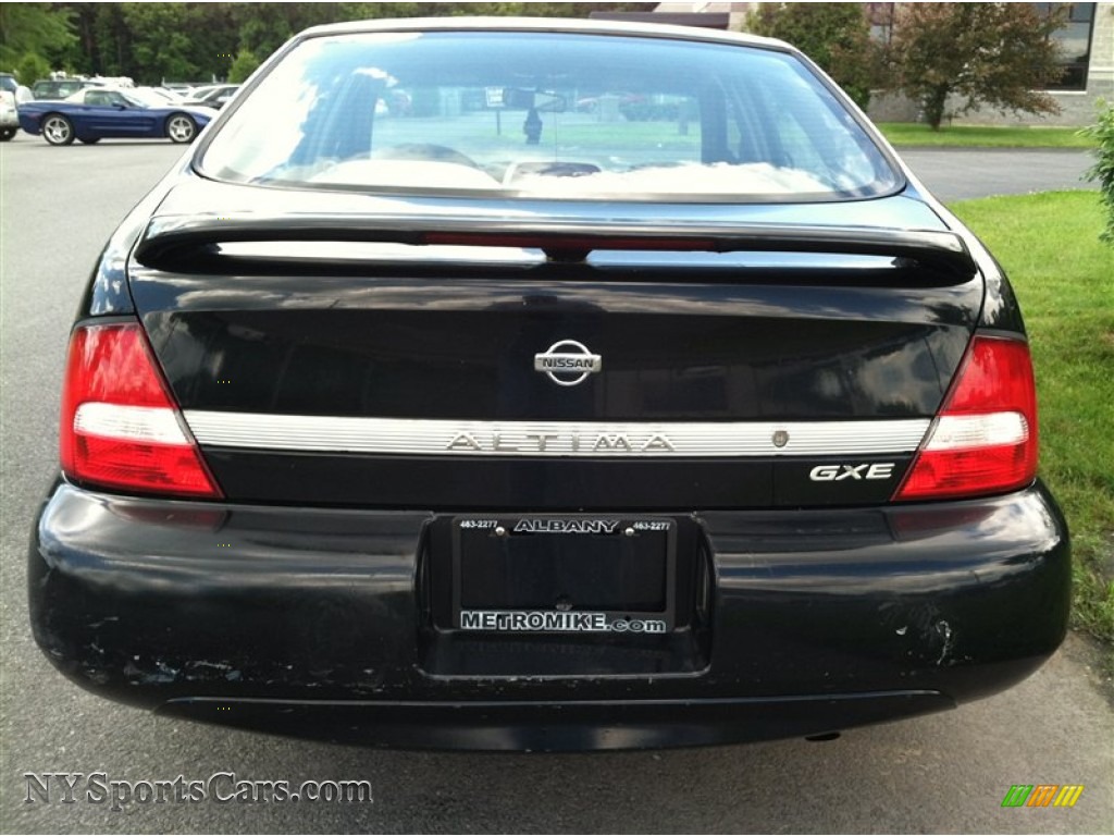 2000 Nissan Altima Gxe In Super Black Photo 8 220207 Nysportscars Com Cars For Sale In New York