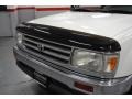 Toyota T100 Truck DX Extended Cab 4x4 Warm White photo #24