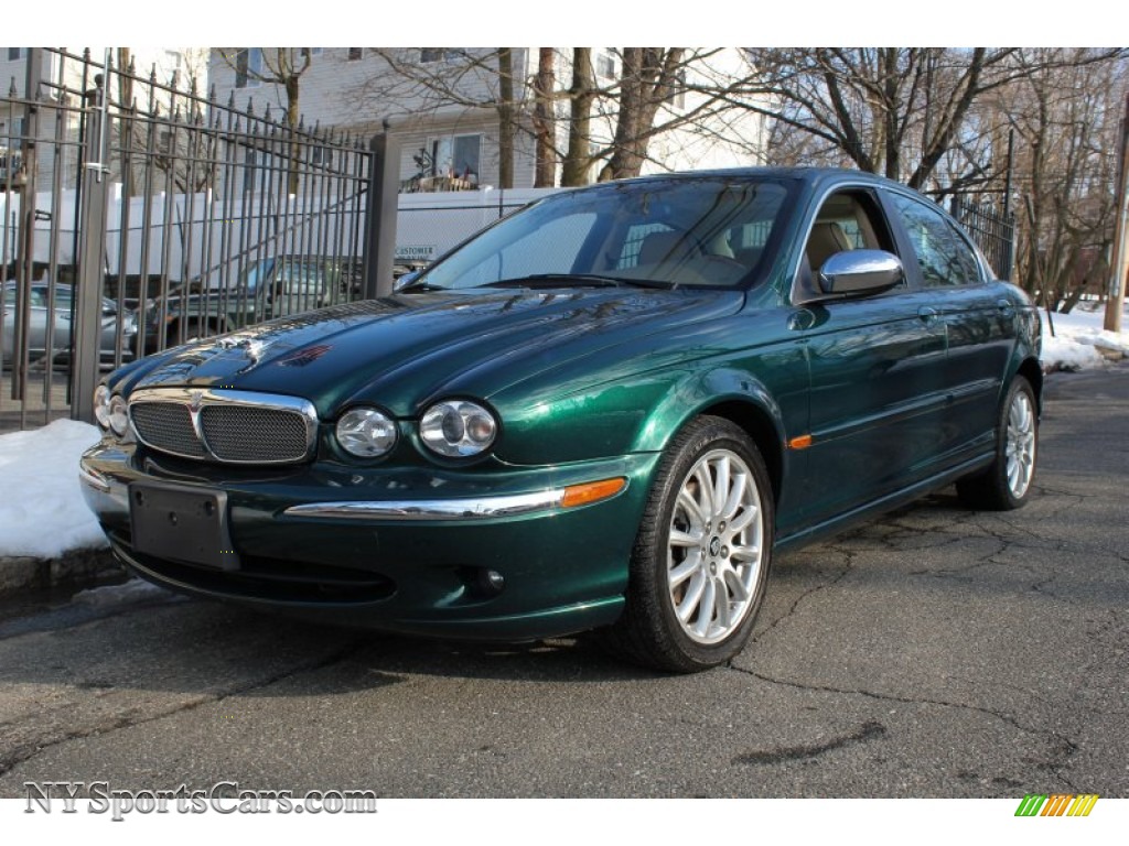 Jaguar XJ зеленый металлик