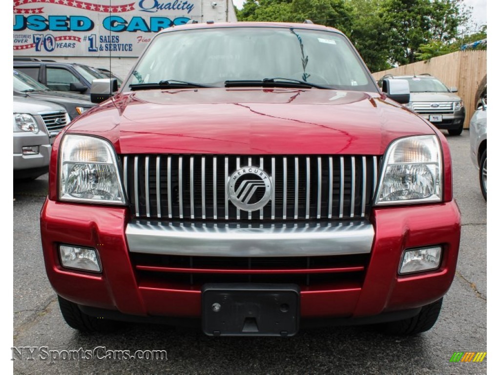 2008 Mercury Mountaineer Premier AWD in Vivid Red Metallic photo 2