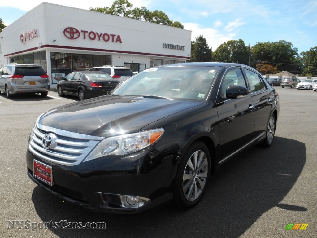 2011 Toyota Avalon Limited in Black photo 6 428945 Cars for sale in New York