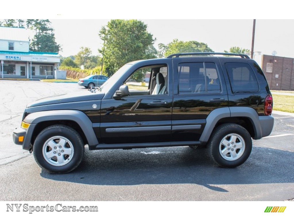 2005 Jeep Liberty Sport 4x4 In Black Clearcoat Photo 3 552275