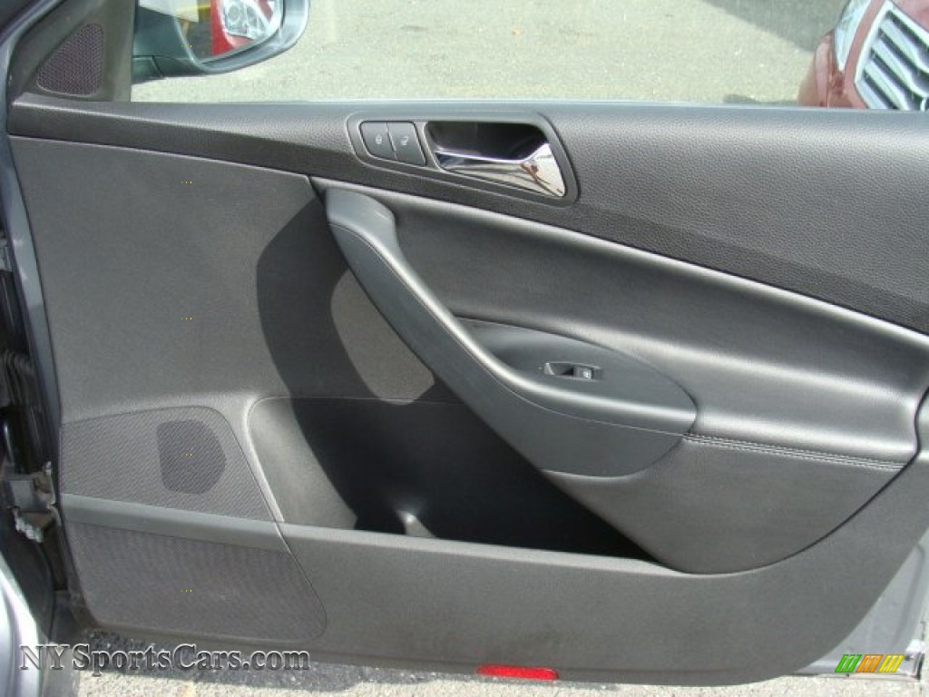 2008 Passat Lux Sedan - United Gray / Black photo #24
