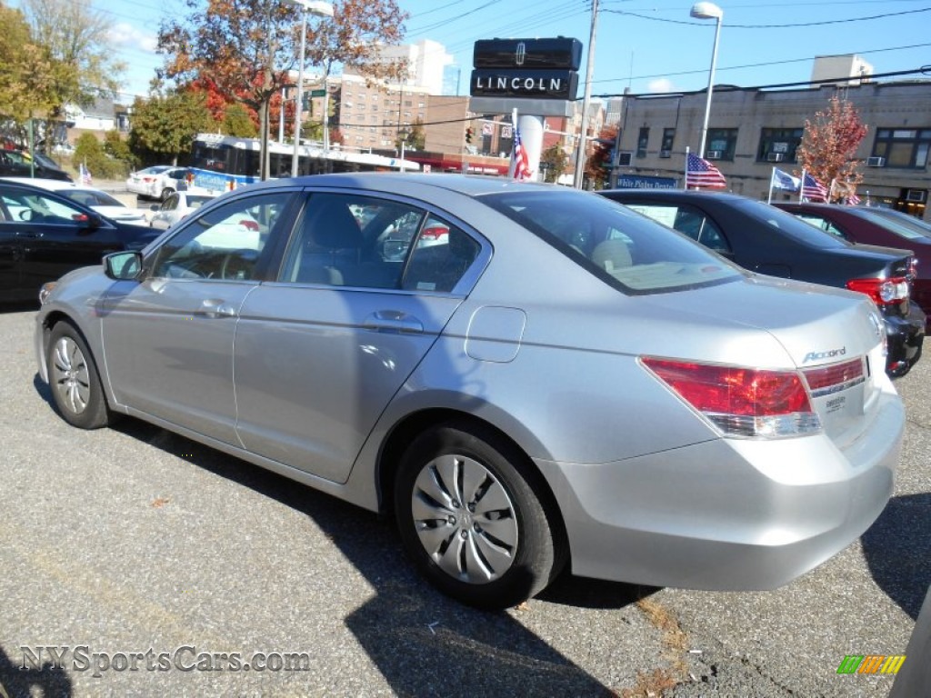 2012 Honda Accord LX Sedan in Alabaster Silver Metallic photo 5 092962