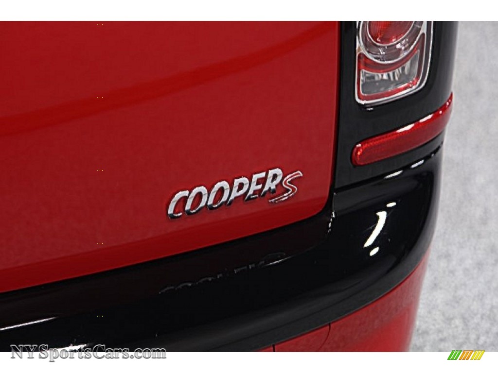 2011 Cooper S Clubman - Chili Red / Carbon Black photo #6
