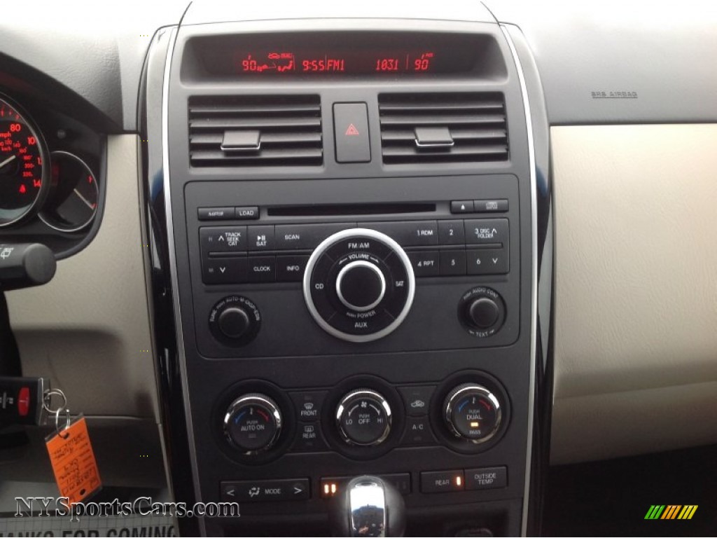 2011 Mazda CX-9 Touring AWD in Brilliant Black photo #15 - 303724