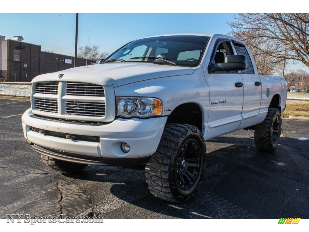 Bright White / Dark Slate Gray Dodge Ram 1500 Laramie Quad Cab 4x4