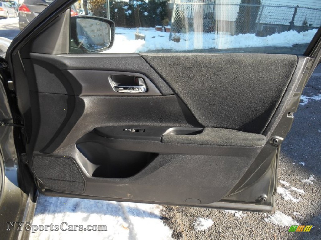 2013 Honda Accord Lx Sedan In Hematite Metallic Photo 10