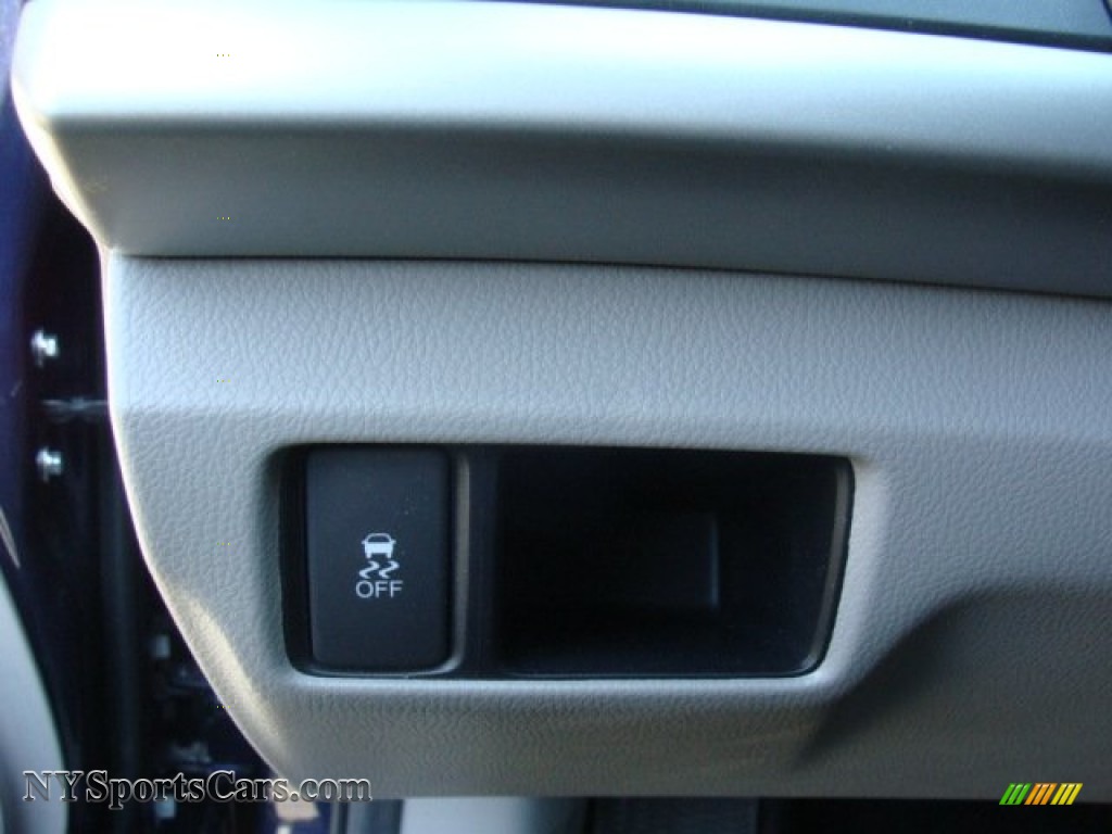 2011 Accord LX-P Sedan - Royal Blue Pearl / Gray photo #12