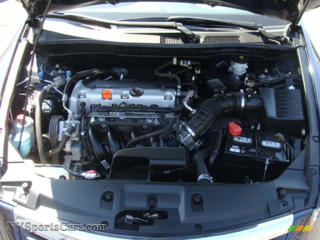 2011 Accord LX-P Sedan - Royal Blue Pearl / Gray photo #28