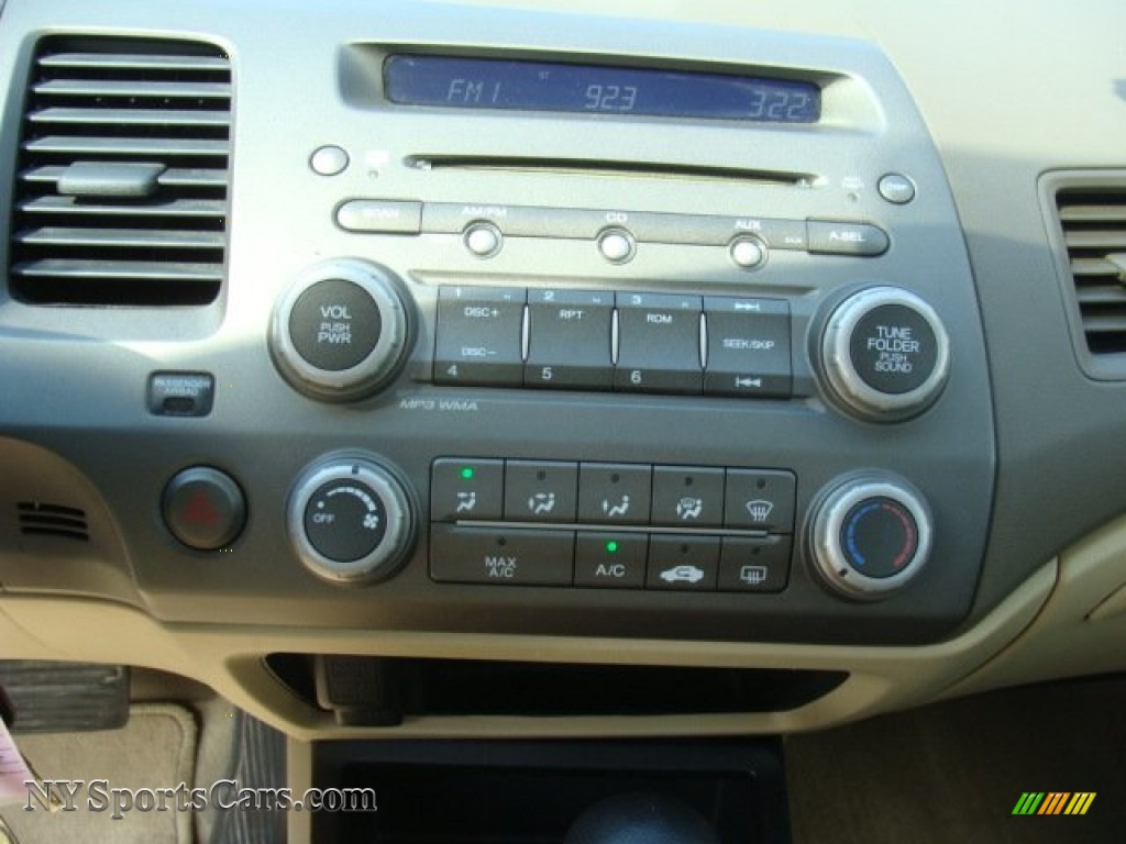 2008 Civic LX Sedan - Taffeta White / Ivory photo #16