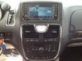 Chrysler Town & Country Touring Blackberry Pearl photo #7