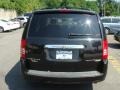 Chrysler Town & Country Touring Blackberry Pearl photo #5